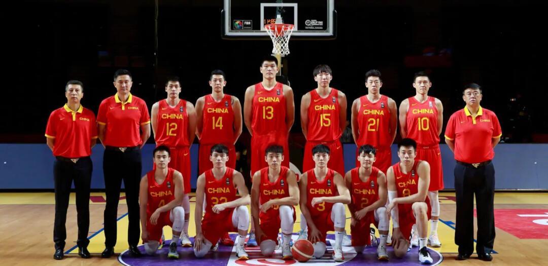 西悉尼流浪者冲击季军，年轻球员表现亮眼