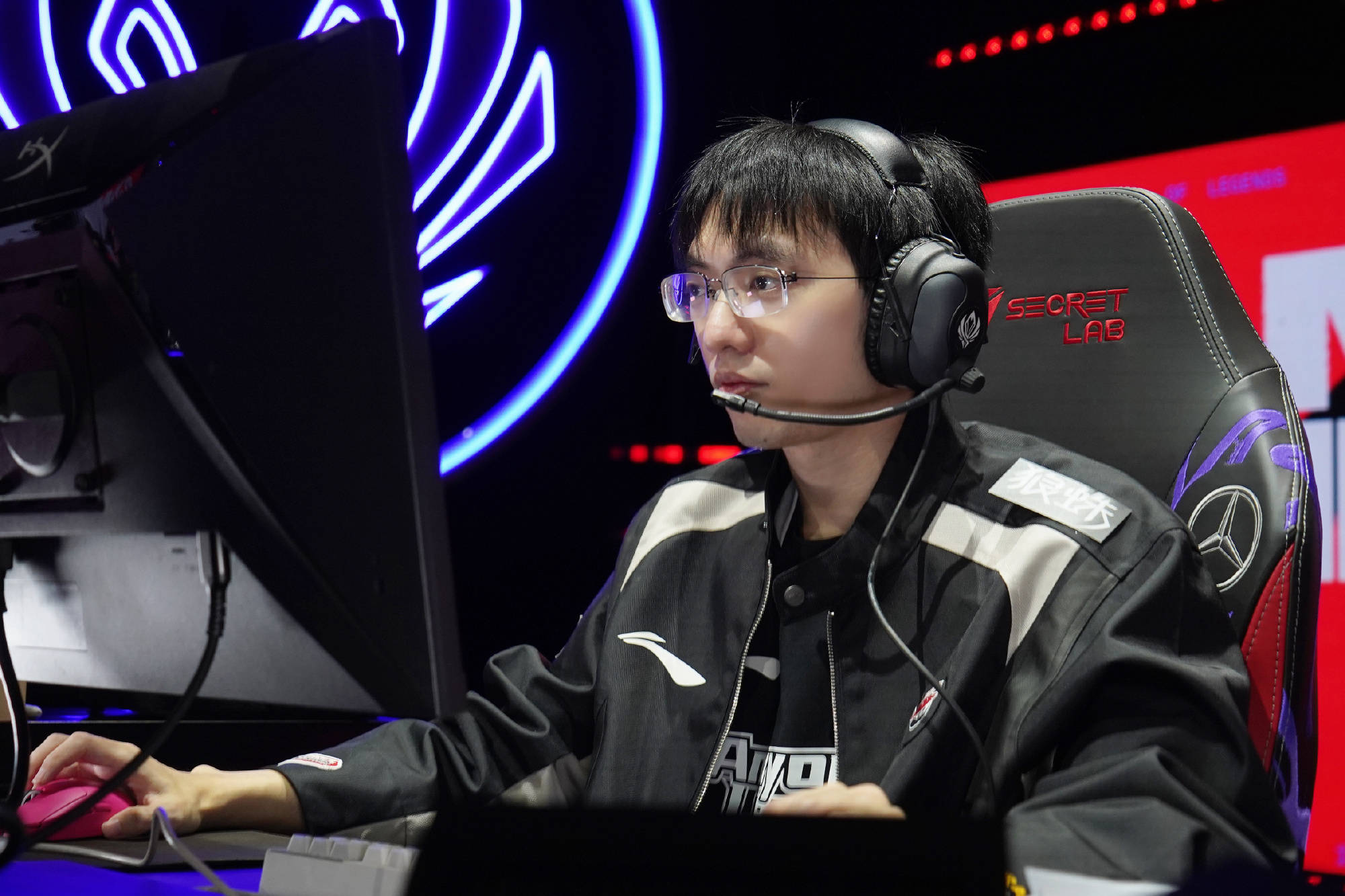 FLY1-0AL：AL状态不佳痛失首局，FLY团战碾压先下一城