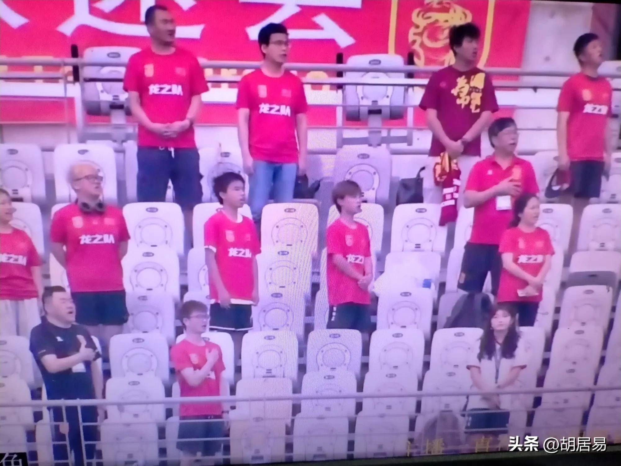 芬兰女足联赛：赫尔辛基队胜出